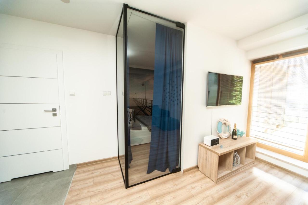 Blue Apartment In Vibrant Heart Of Gdynia Kültér fotó